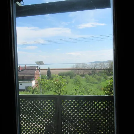 Prázdninový dům Panoramas Nyaralo Badacsonyoersoen